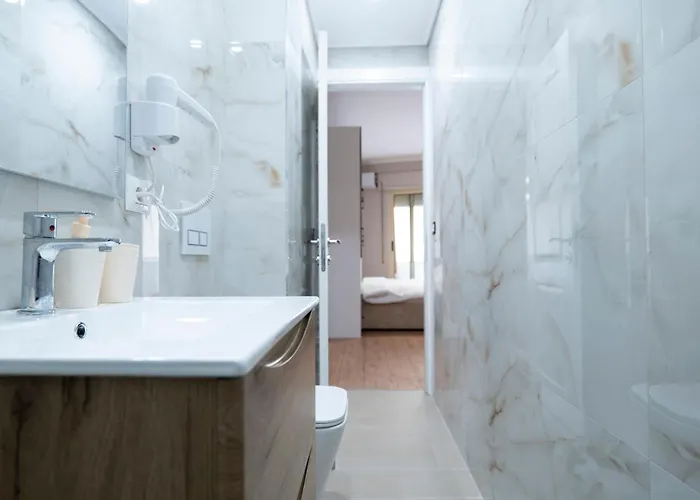 דירה Central Inn City Apartaments טיראנה