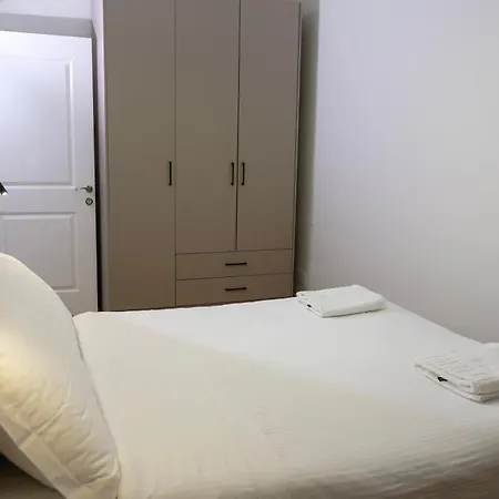 Centralin Apartotel *