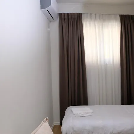 Centralin Apartotel Appartement Tirana