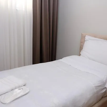 Centralin Apartotel * Tirana