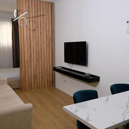 Centralin Apartotel *
