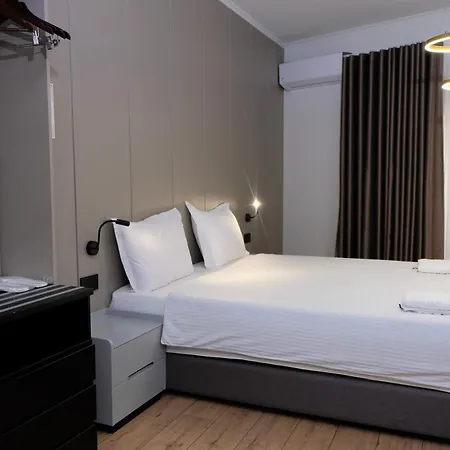 Centralin Apartotel * Tirana